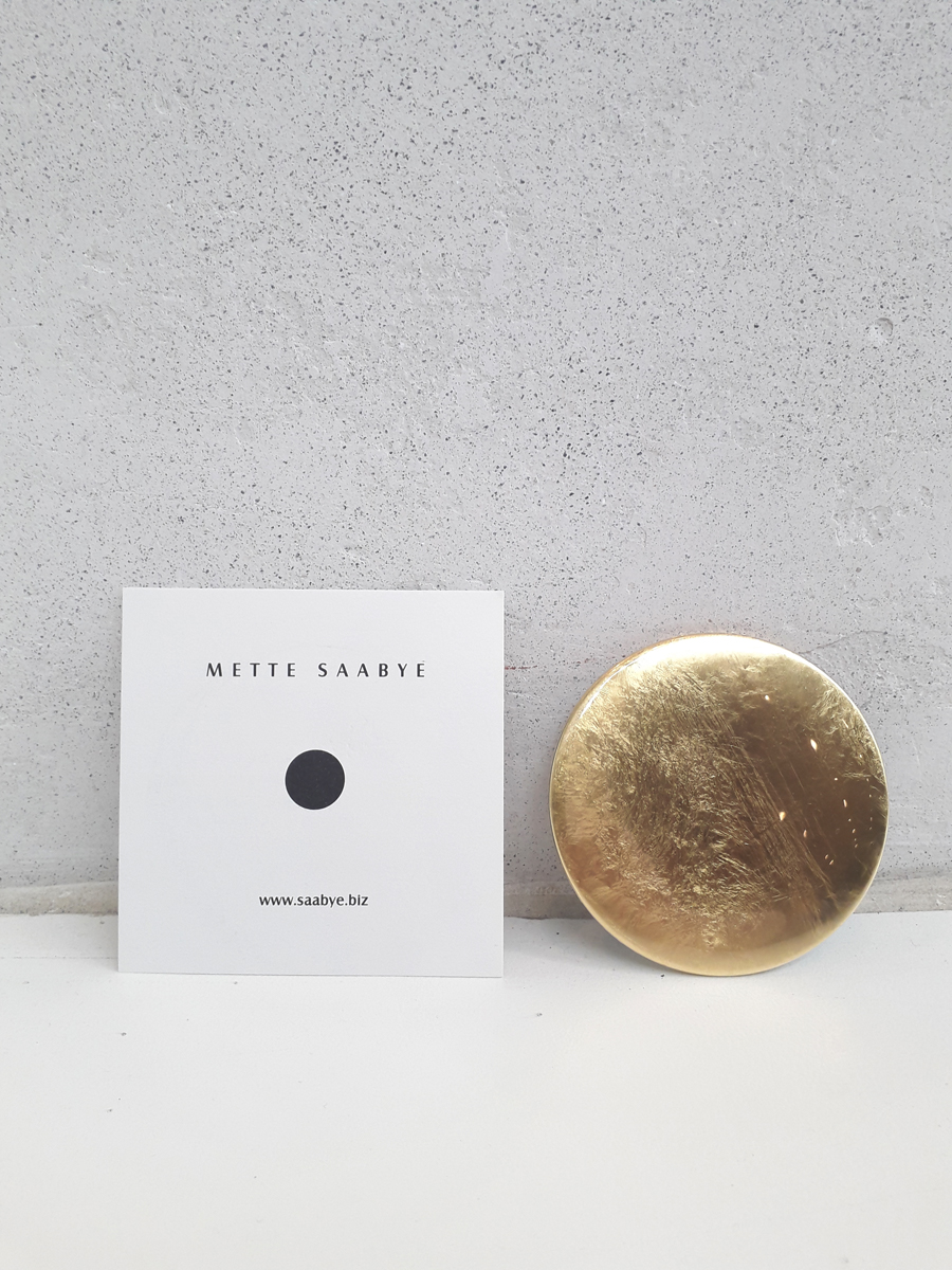 The Gold Badge af Mette Saabye